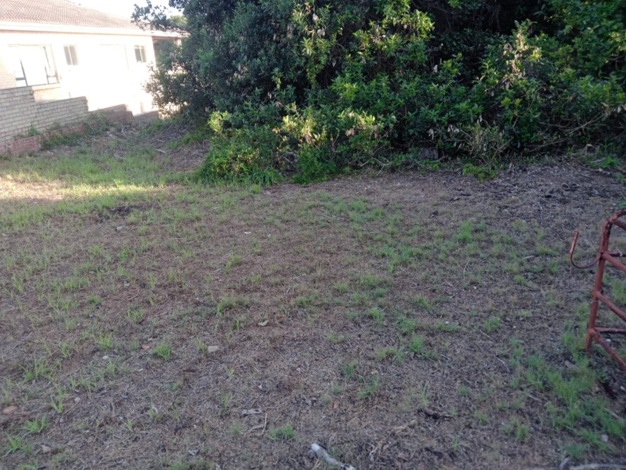 Commercial Property for Sale in Paradise Beach Eastern Cape